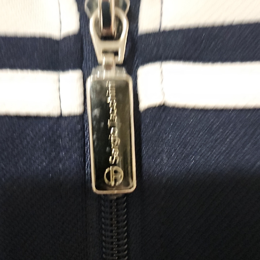 Sergio Tacchini Men's Zip-Up Sweater in Navy and White - Picture 5 of 7